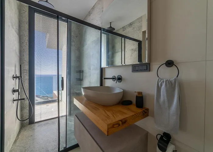 Atlantic Private Pool Villa *